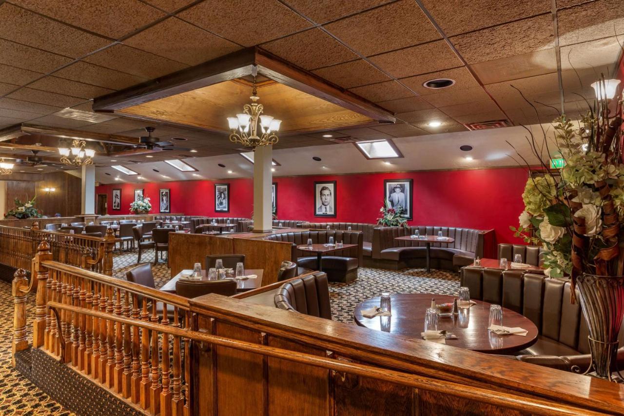 Best Western Dunmar Inn Evanston Exterior photo