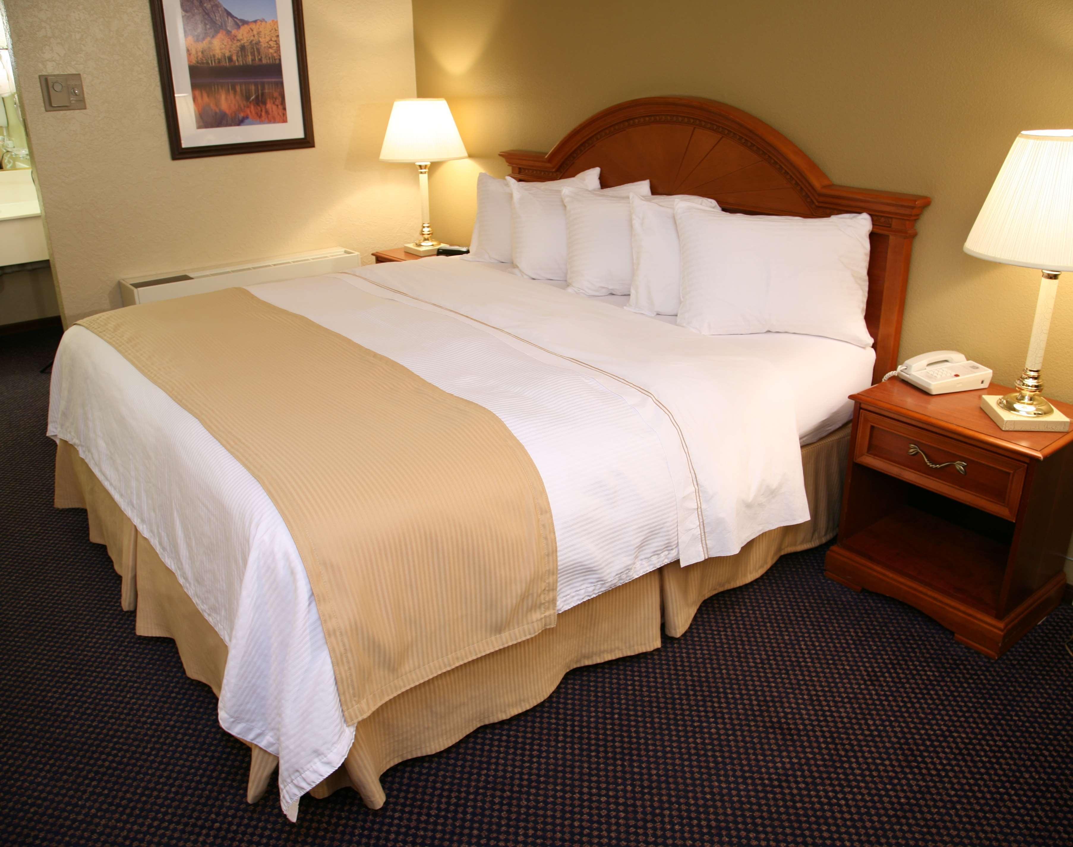 Best Western Dunmar Inn Evanston Exterior photo