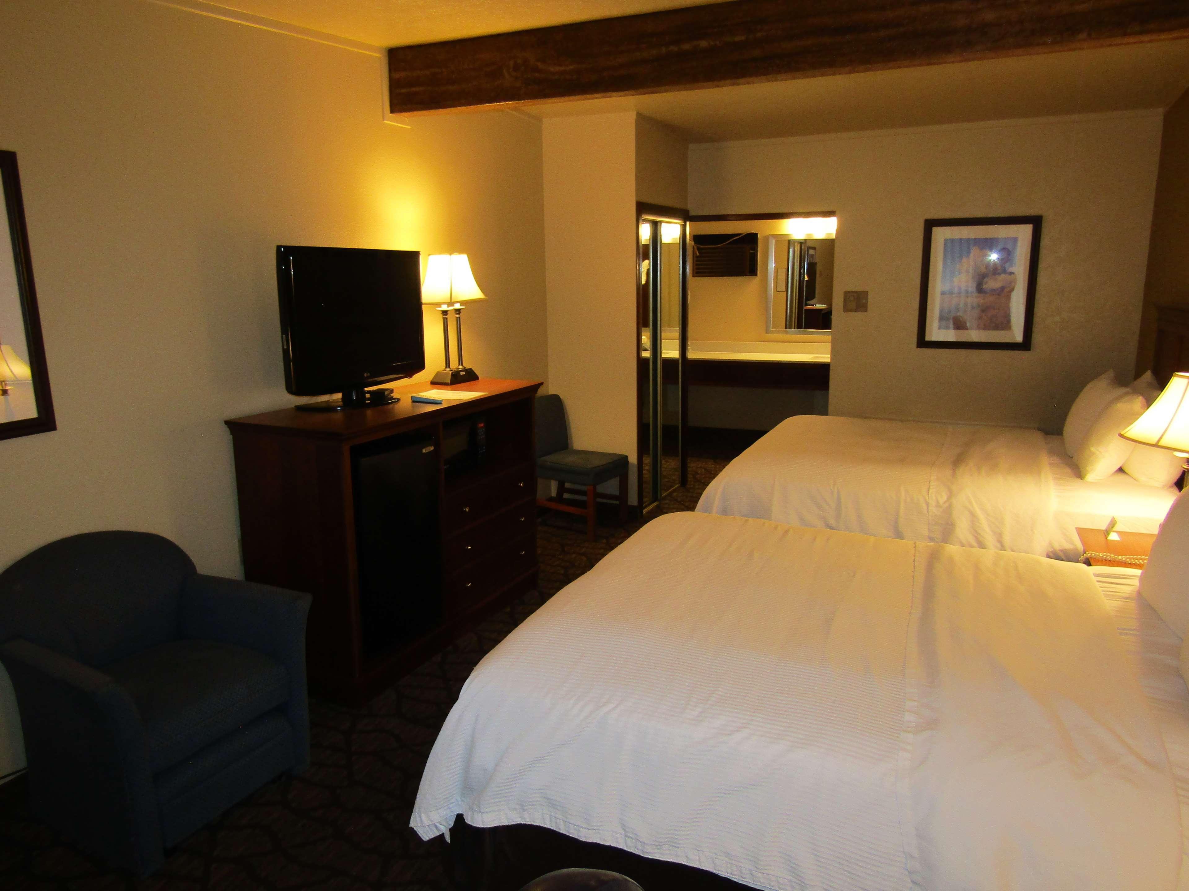 Best Western Dunmar Inn Evanston Exterior photo