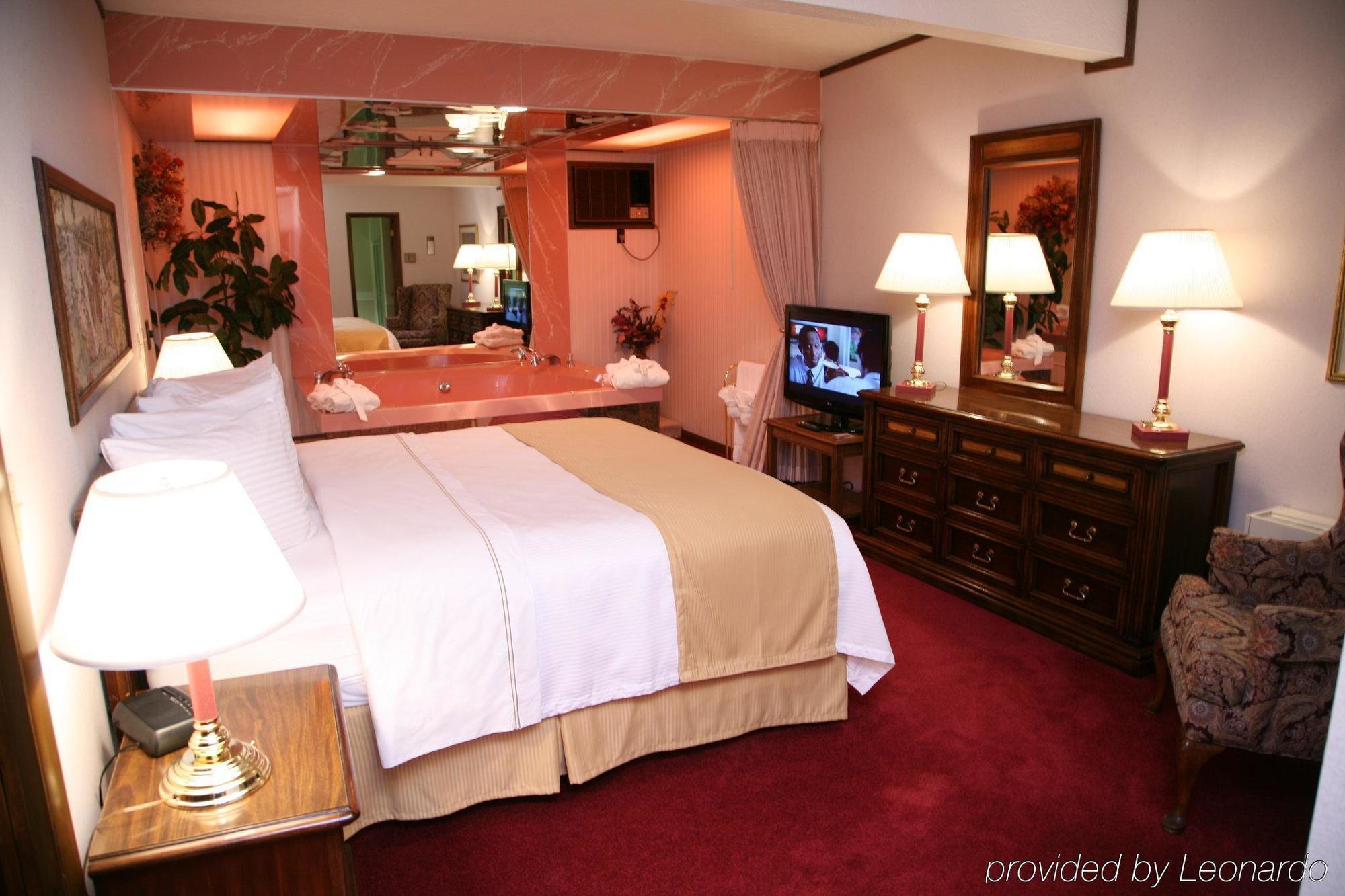 Best Western Dunmar Inn Evanston Room photo