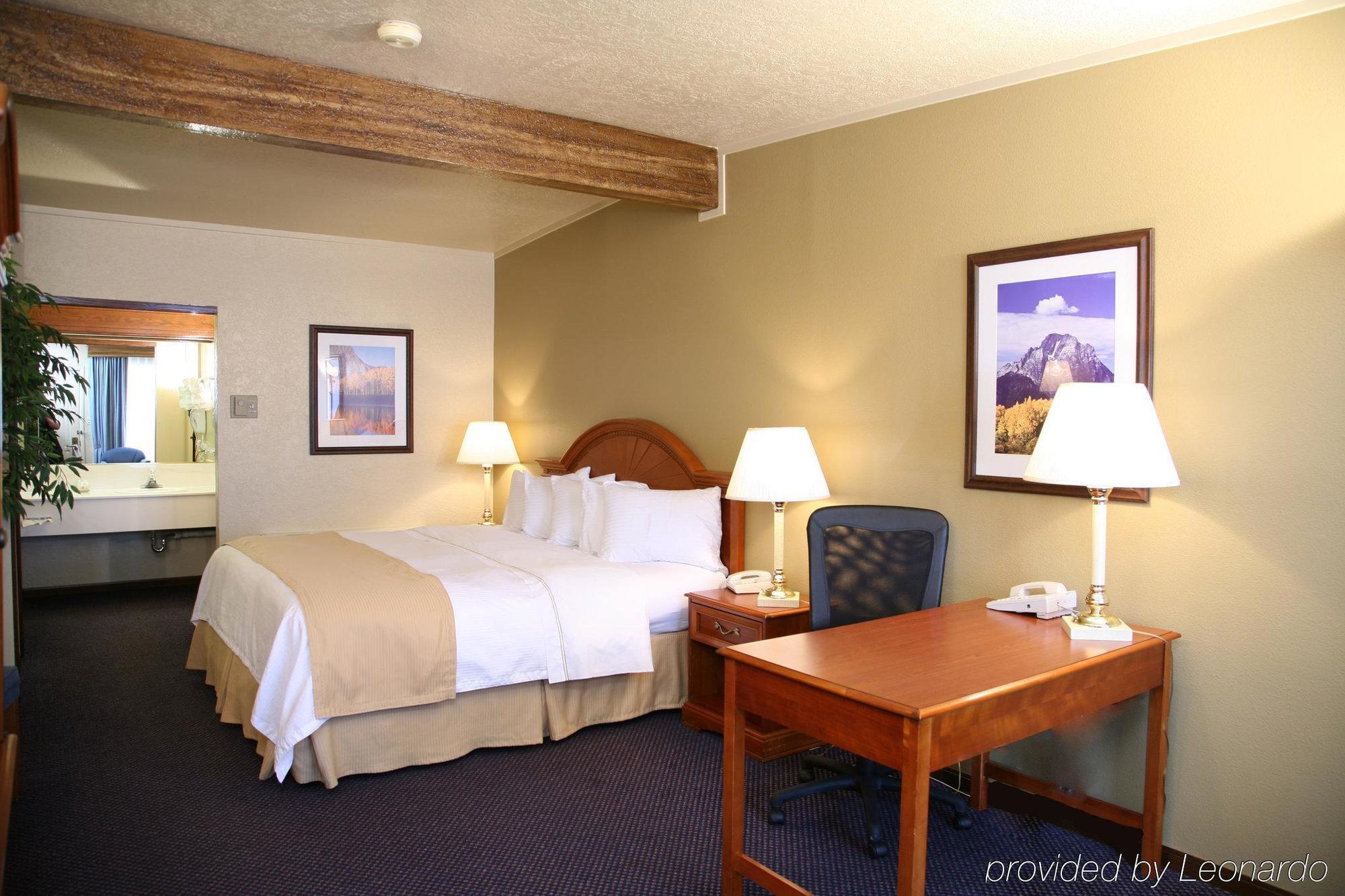 Best Western Dunmar Inn Evanston Exterior photo